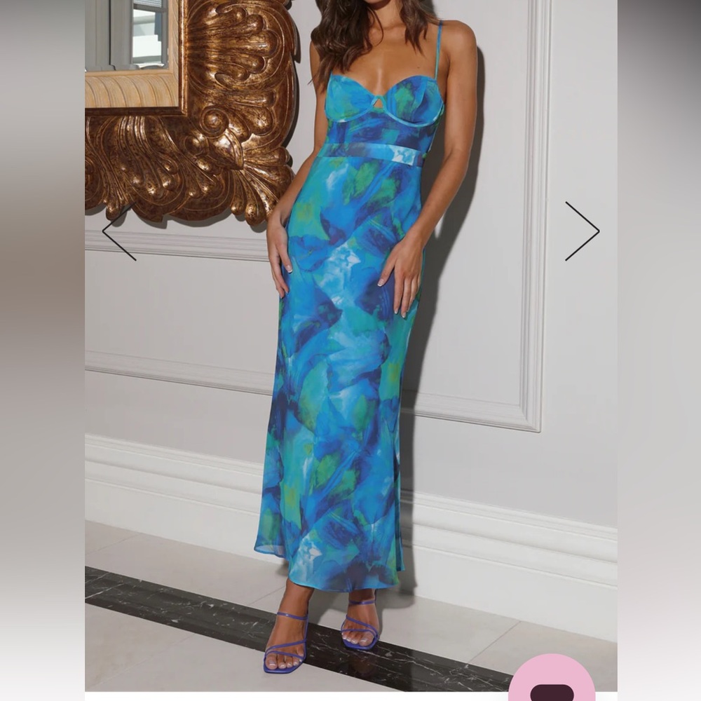 Hello Molly Midi Dress